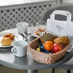 Tiffany Hotel