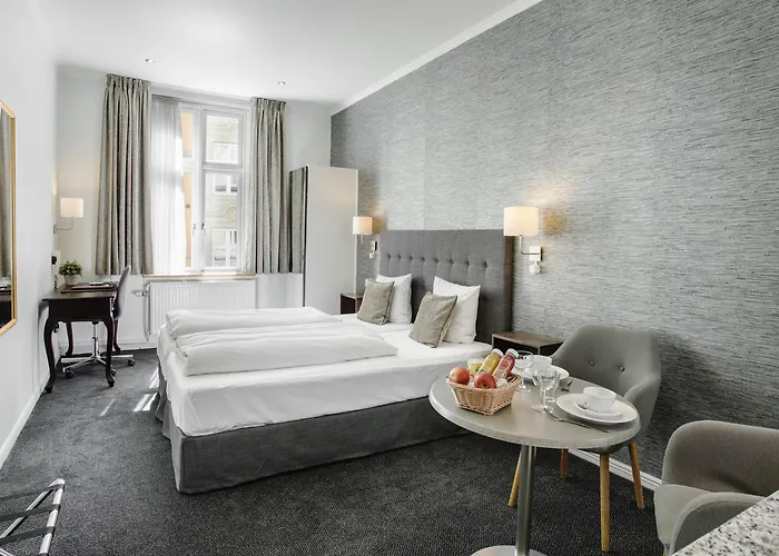 Tiffany Szálloda 3*