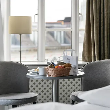 Hotel Tiffany 3*